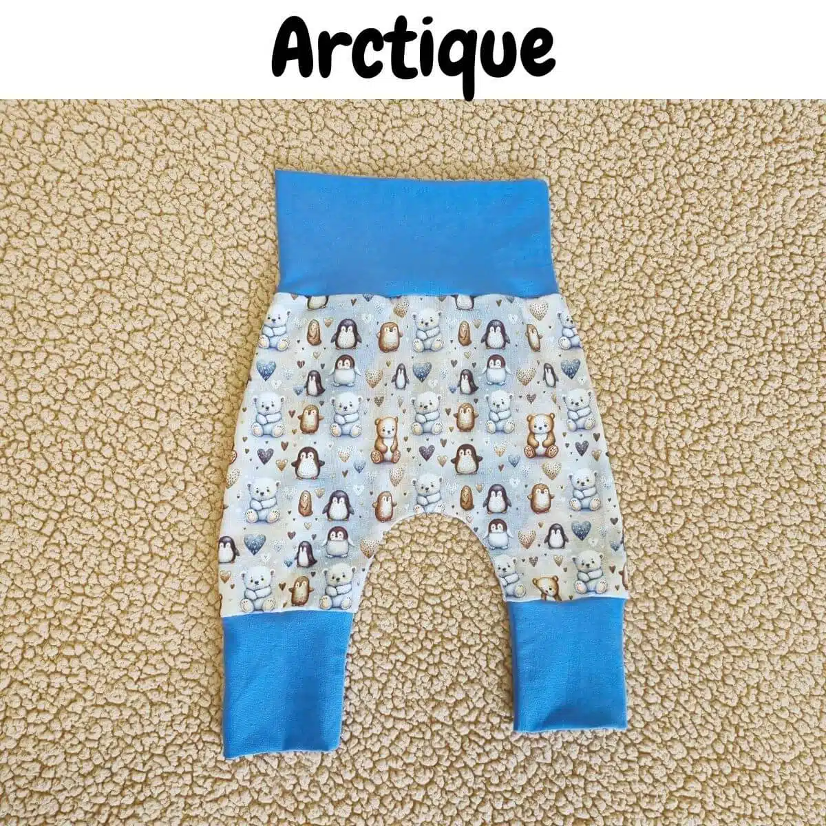Sarouel taille naissance à 9 mois avec motif ours et pinguin | Fait main en Suisse