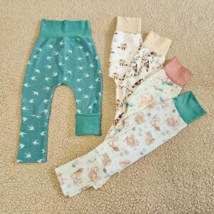 Sarouels 6-36 mois, dernières pièces prêts à l'envoi. Fait main, Suisse